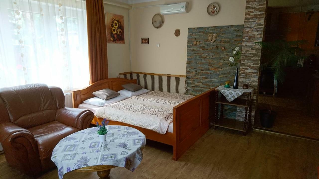Rita Apartman 기에네스디아스 외부 사진